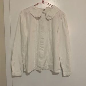 A cute blouse